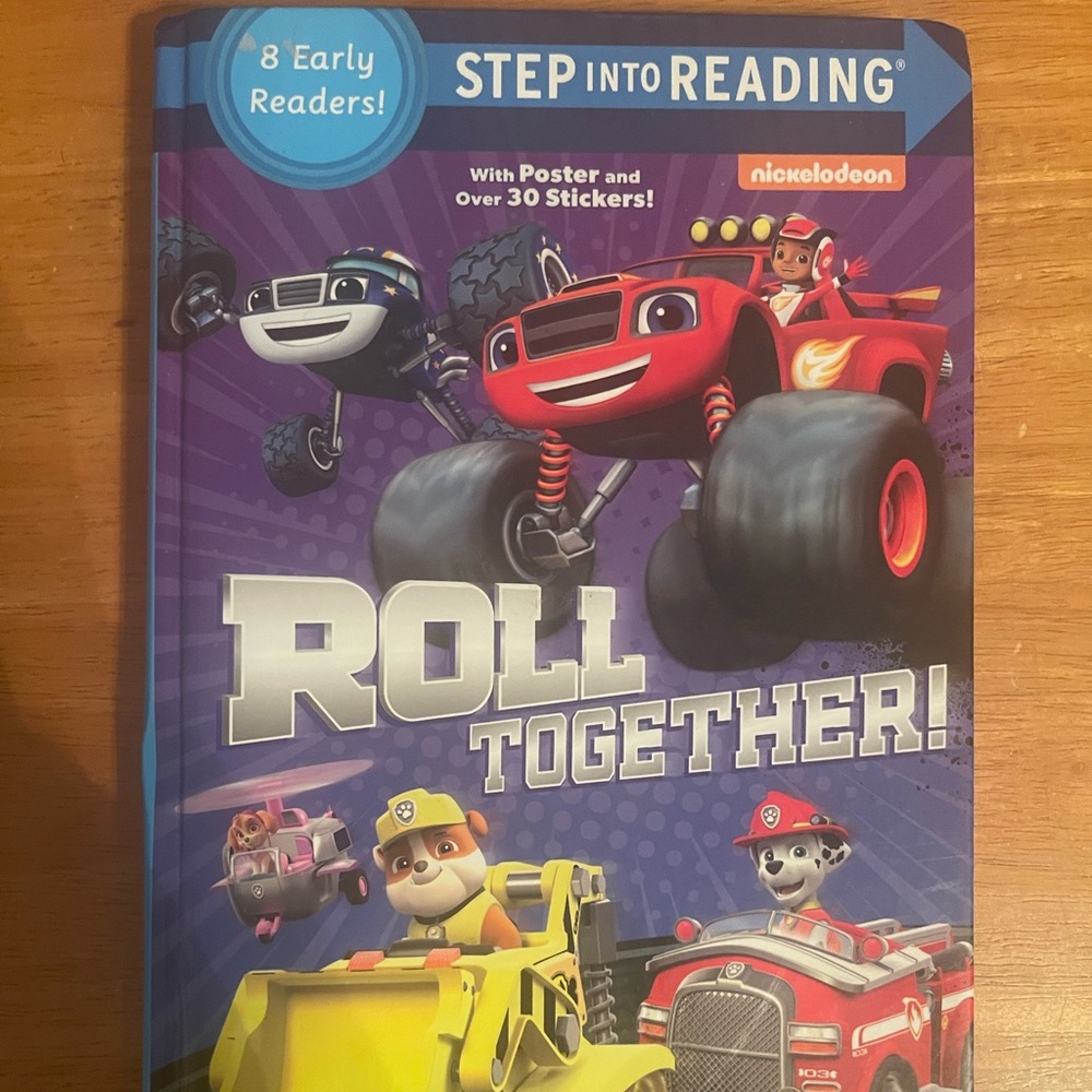 Like New, Kids 8 Early Readers Step Into Reading Roll Together Book